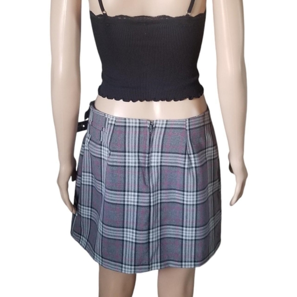 Vintage Garage Plaid Skirt - Picture 6 of 10